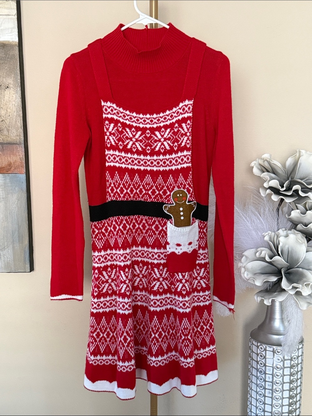 Xhilaration Red and White Knit Festive Midi Dress with Gingerbread Pocket